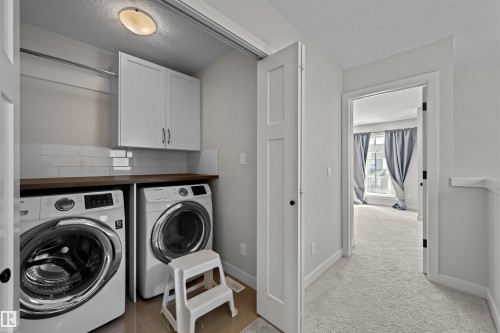 6906 Cardinal Wynd, Edmonton, AB - Indoor Photo Showing Laundry Room