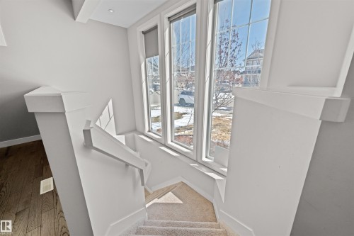 6906 Cardinal Wynd, Edmonton, AB - Indoor Photo Showing Other Room
