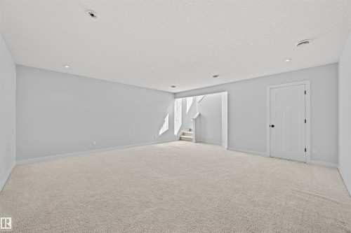 6906 Cardinal Wynd, Edmonton, AB - Indoor Photo Showing Other Room