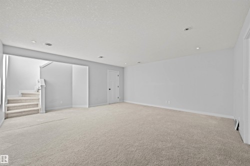 6906 Cardinal Wynd, Edmonton, AB - Indoor Photo Showing Other Room