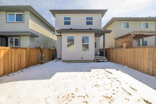 6906 Cardinal Wynd, Edmonton, AB - Outdoor With Exterior