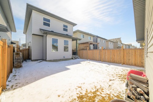 6906 Cardinal Wynd, Edmonton, AB - Outdoor With Exterior