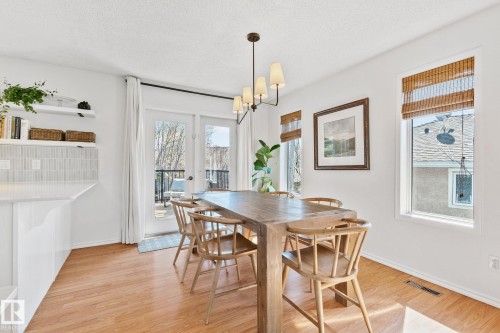 8 Oakridge Drive S, St. Albert, AB - Indoor Photo Showing Dining Room