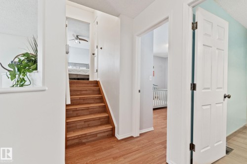8 Oakridge Drive S, St. Albert, AB - Indoor Photo Showing Other Room