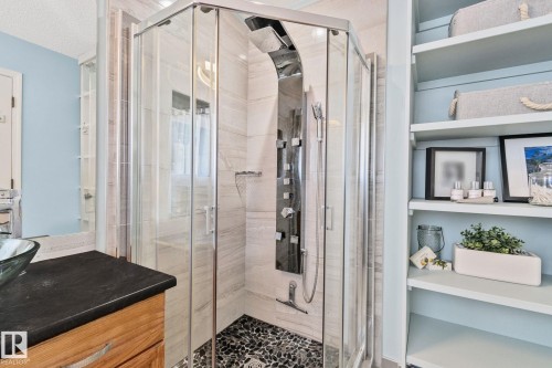 8 Oakridge Drive S, St. Albert, AB - Indoor Photo Showing Bathroom