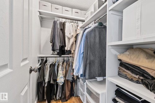 8 Oakridge Drive S, St. Albert, AB - Indoor With Storage