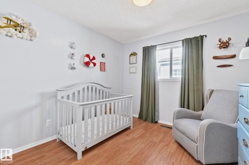 8 Oakridge Drive S, St. Albert, AB - Indoor Photo Showing Bedroom