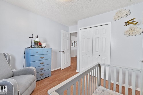 8 Oakridge Drive S, St. Albert, AB - Indoor Photo Showing Bedroom