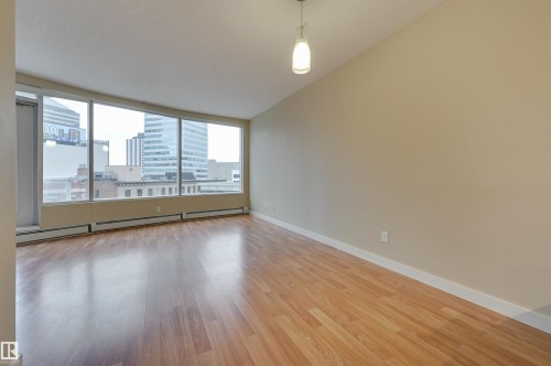 603 10136 104 Street, Edmonton, AB - Indoor Photo Showing Other Room
