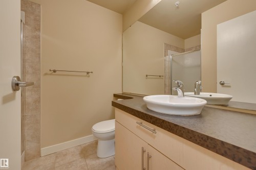 603 10136 104 Street, Edmonton, AB - Indoor Photo Showing Bathroom
