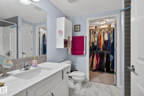 340 612 111 Street, Edmonton, AB - Indoor Photo Showing Bathroom