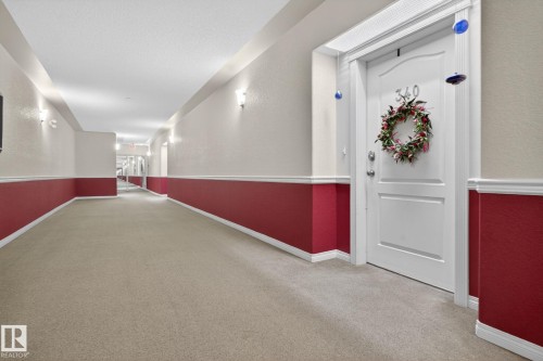 340 612 111 Street, Edmonton, AB - Indoor Photo Showing Other Room