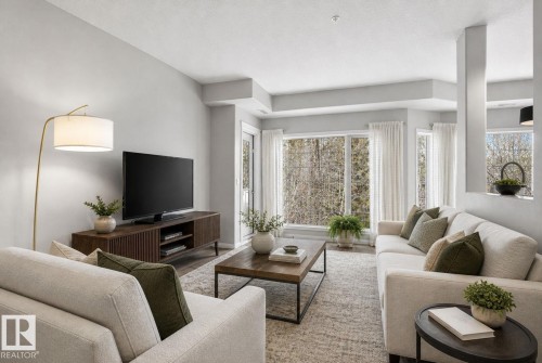 340 612 111 Street, Edmonton, AB - Indoor Photo Showing Living Room