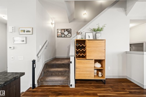 16460 15 Avenue, Edmonton, AB - Indoor Photo Showing Other Room