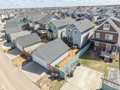 16460 15 Avenue, Edmonton, AB - Outdoor