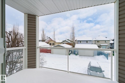 205 13710 150 Av, Edmonton, AB - Outdoor