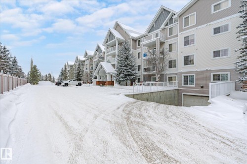205 13710 150 Av, Edmonton, AB - Outdoor