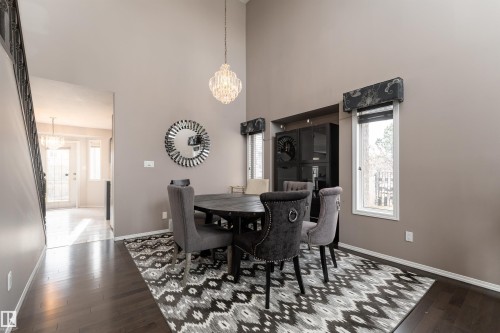 8407 160 Avenue, Edmonton, AB - Indoor Photo Showing Dining Room