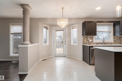 8407 160 Avenue, Edmonton, AB - Indoor Photo Showing Kitchen