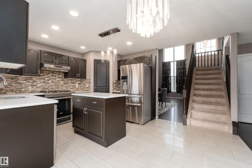 8407 160 Avenue, Edmonton, AB - Indoor Photo Showing Kitchen With Stainless Steel Kitchen With Upgraded Kitchen