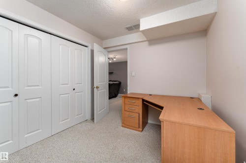 8407 160 Avenue, Edmonton, AB - Indoor