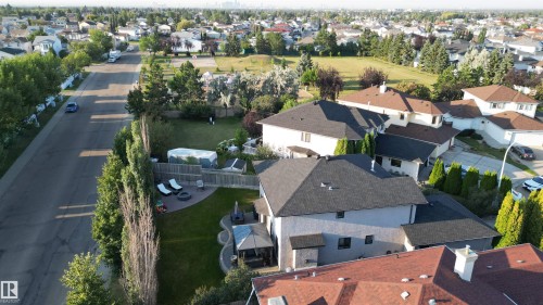 8407 160 Avenue, Edmonton, AB - Outdoor