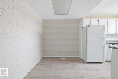 Image quality insufficient for description - 10640 Beaumaris Road, Edmonton, AB - Indoor Photo Showing Kitchen