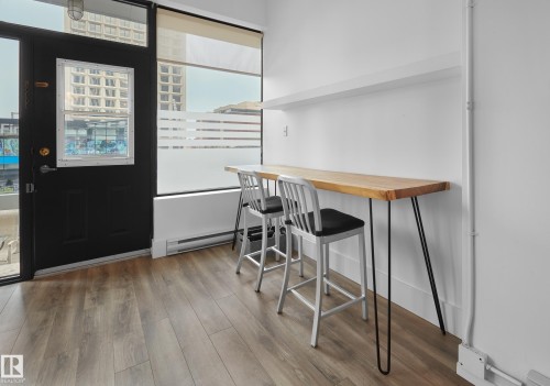 210 10024 Jasper Avenue, Edmonton, AB - Indoor