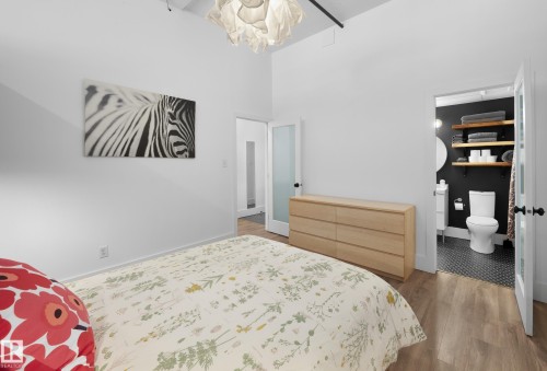 210 10024 Jasper Avenue, Edmonton, AB - Indoor Photo Showing Bedroom