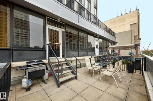 210 10024 Jasper Avenue, Edmonton, AB - Outdoor