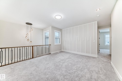 7023 Kiviaq Crescent, Edmonton, AB - Indoor Photo Showing Other Room