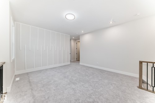 7023 Kiviaq Crescent, Edmonton, AB - Indoor Photo Showing Other Room