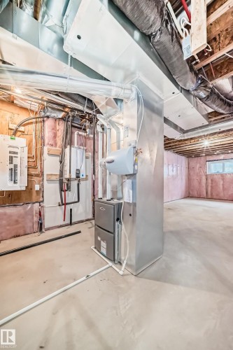 7023 Kiviaq Crescent, Edmonton, AB - Indoor Photo Showing Basement