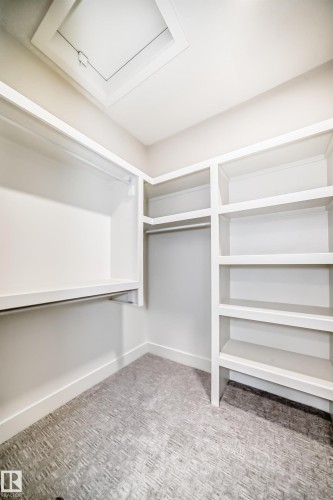 7023 Kiviaq Crescent, Edmonton, AB - Indoor With Storage