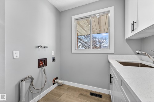 11016 171 Avenue, Edmonton, AB - Indoor