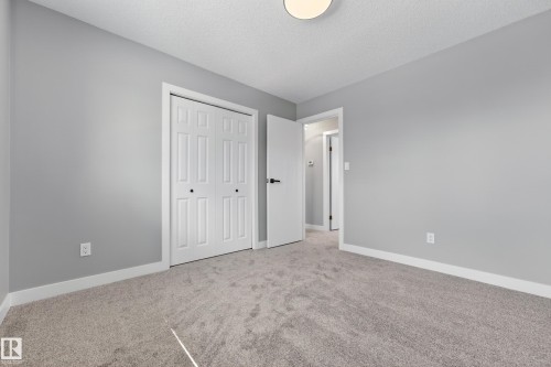 11016 171 Avenue, Edmonton, AB - Indoor Photo Showing Other Room