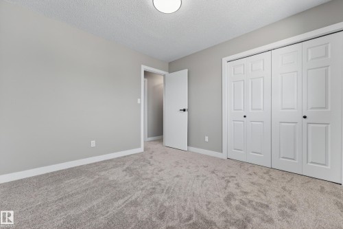 11016 171 Avenue, Edmonton, AB - Indoor Photo Showing Other Room