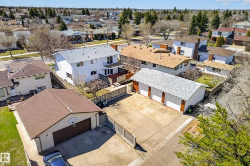 11016 171 Avenue, Edmonton, AB - Outdoor With View