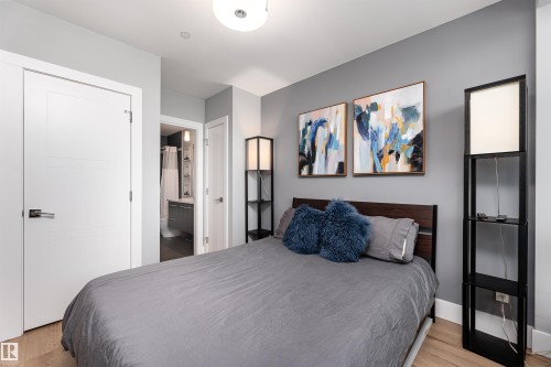 1404 11969 Jasper Avenue, Edmonton, AB - Indoor Photo Showing Bedroom