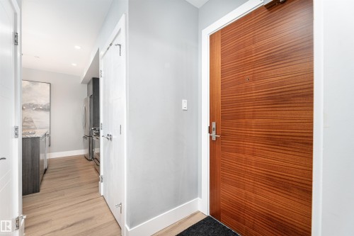 1404 11969 Jasper Avenue, Edmonton, AB - Indoor Photo Showing Other Room