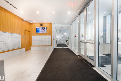 1404 11969 Jasper Avenue, Edmonton, AB - Indoor Photo Showing Other Room