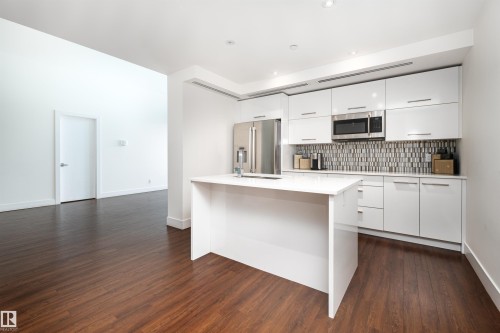 1404 11969 Jasper Avenue, Edmonton, AB - Indoor Photo Showing Kitchen With Upgraded Kitchen