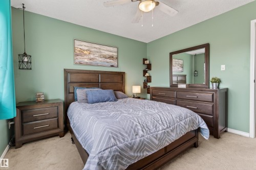 6009 53 Avenue, Cold Lake, AB - Indoor Photo Showing Bedroom