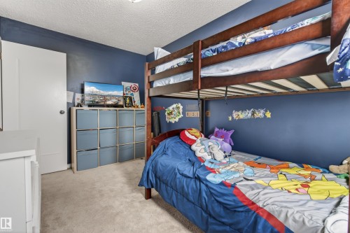 6009 53 Avenue, Cold Lake, AB - Indoor Photo Showing Bedroom