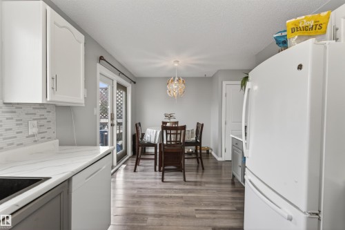 6009 53 Avenue, Cold Lake, AB - Indoor