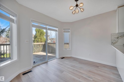 4124 37A Avenue, Edmonton, AB - Indoor Photo Showing Other Room