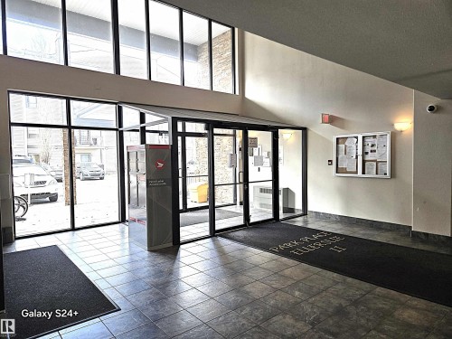 302 151 Edwards Dr, Edmonton, AB - Indoor Photo Showing Other Room