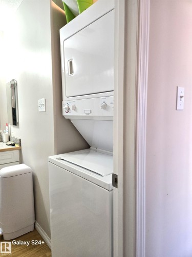 302 151 Edwards Dr, Edmonton, AB - Indoor Photo Showing Laundry Room