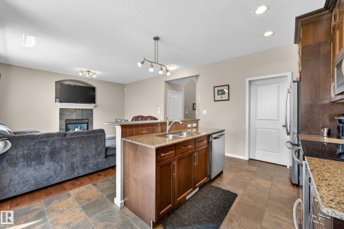 22055 95 Avenue, Edmonton, AB 