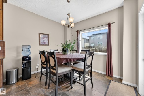 22055 95 Avenue, Edmonton, AB 